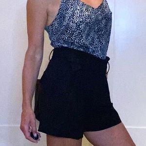 Upscale Vince designer elegant black shorts